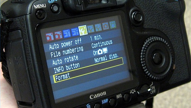 format compact flash card canon