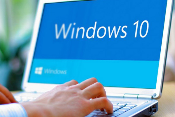 UM computador com sistema Windows 10